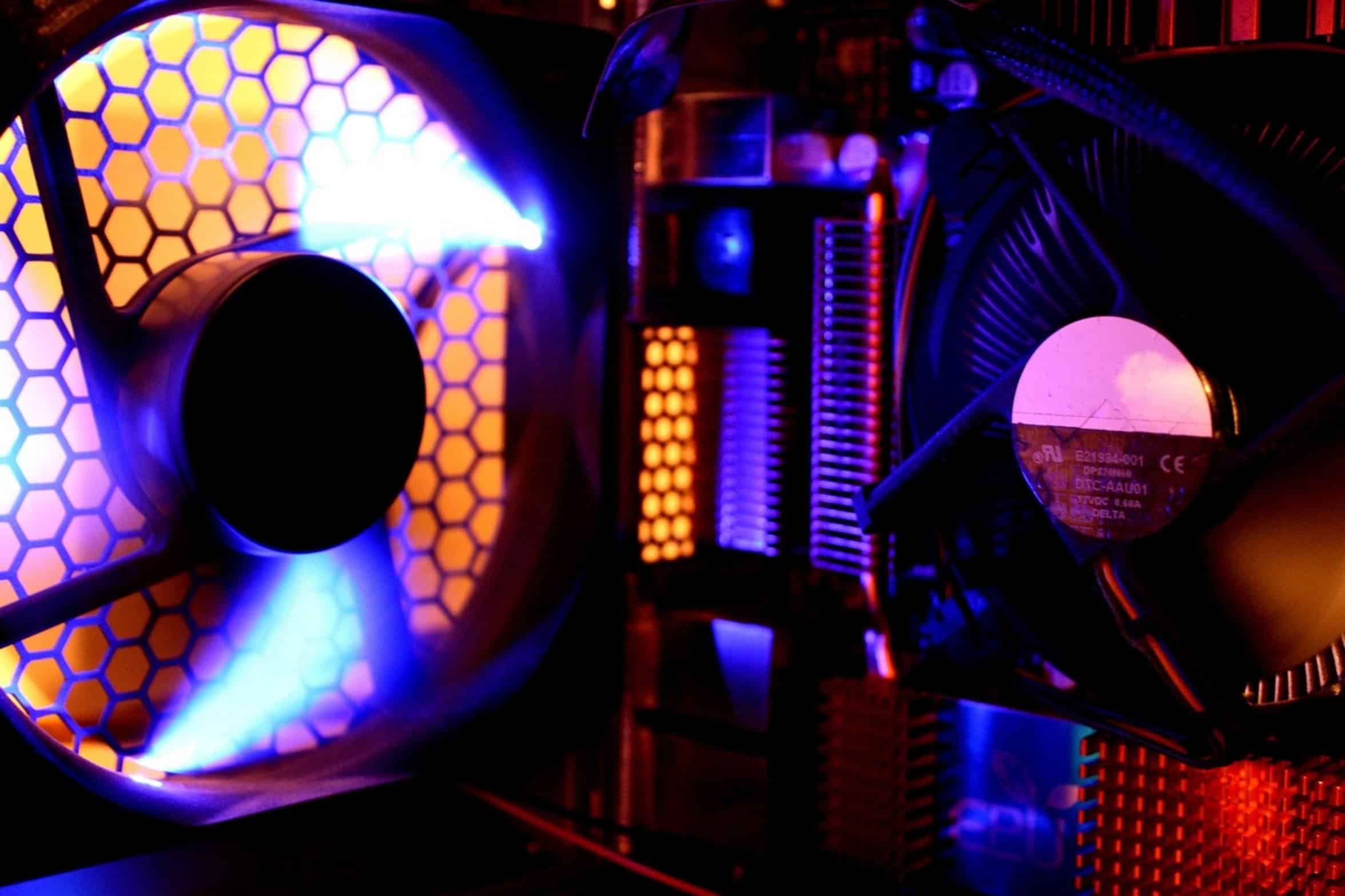 cool laptop fan running cool laptop fan running